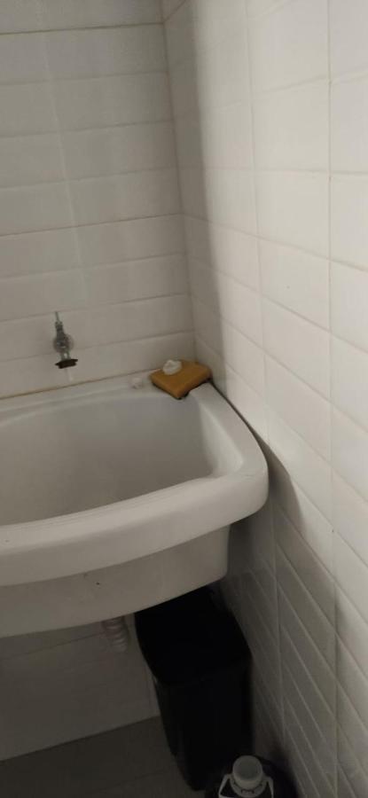 Pitangueiras Kitnetes Appartement Guarujá Buitenkant foto